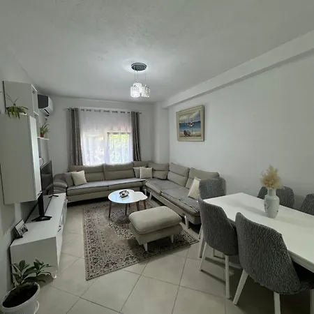 Apartman Modern For Rent In Tirana